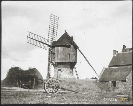 Moulin à vent (Saint-Briac-sur-Mer)